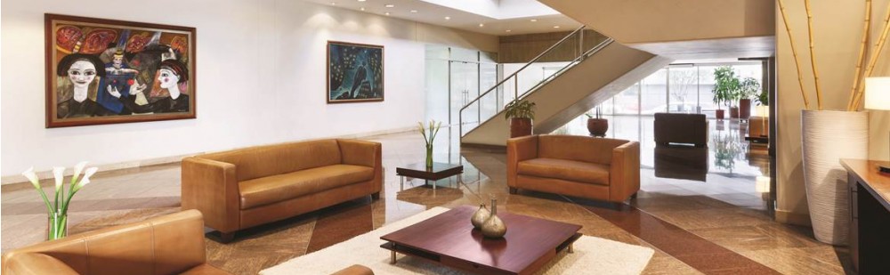 Lobby Juan León Mera